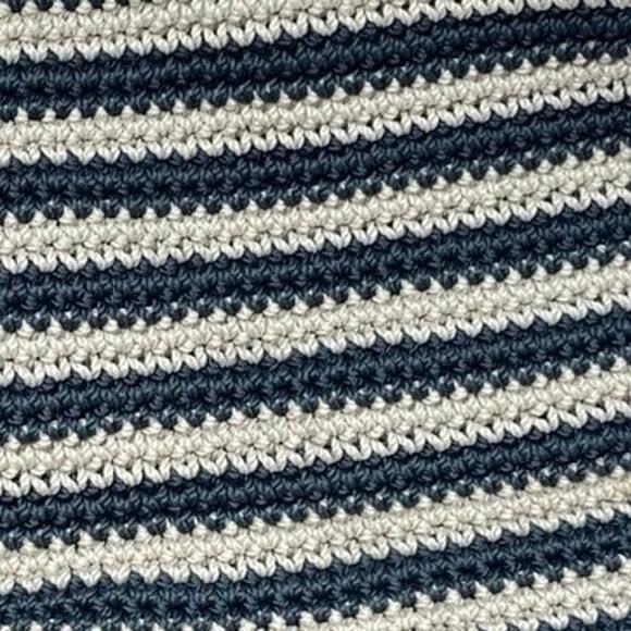 The Sak Crochet Crossbody Bag Ivory Black Striped Pink Floral Embroidered Boho - Picture 3 of 8